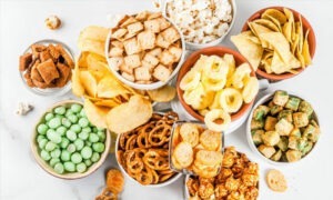 CRISPS & SNACKS
